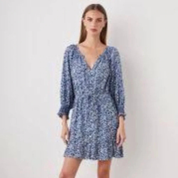 Arizona Jean Co. blue/white floral long sleeve romper peasant sleeve size Medium - Picture 1 of 5